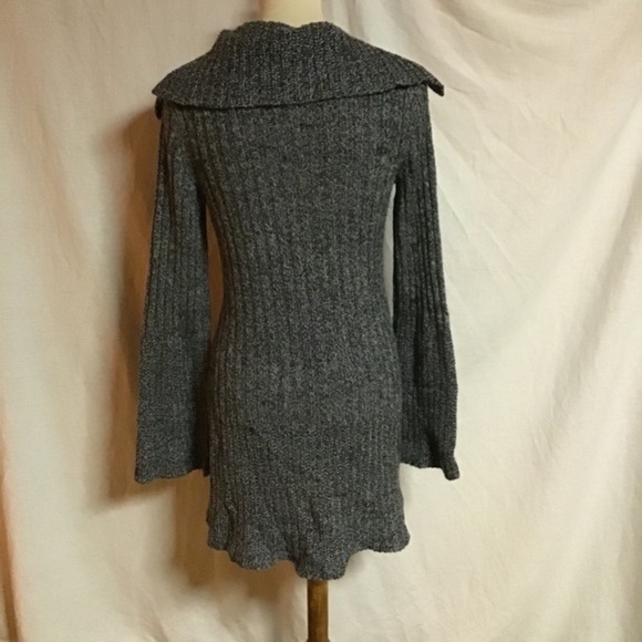 Vtg Gray Y2K hippie boho bell sleeve sweater - Picture 8 of 15